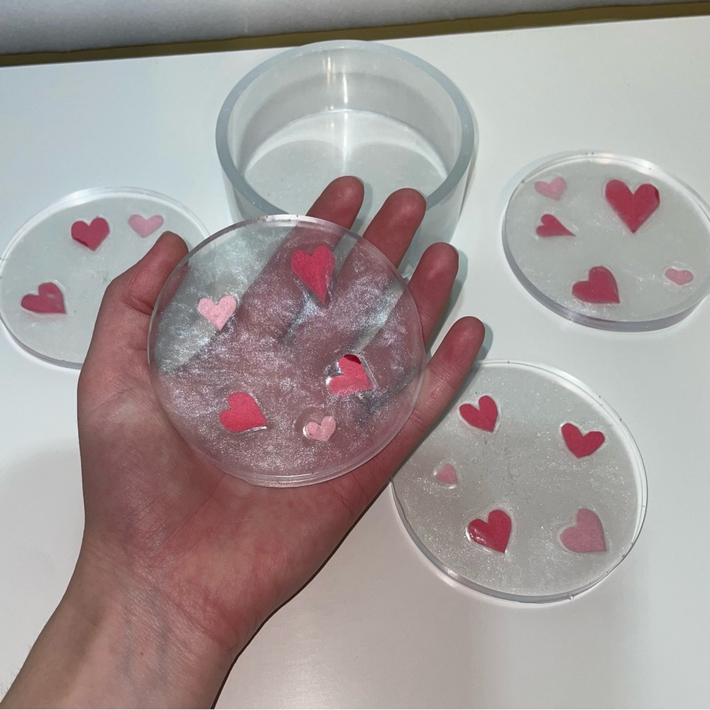 Handmade Pink Heart & Glitter Design Coaster Set epoxy resin - Picture 4 of 8